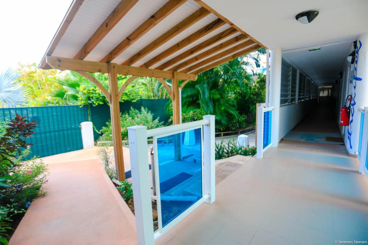 Studio Chic Avec Son Acces Plage Et Sans Coupure D'Eau Le Gosier  Εξωτερικό φωτογραφία